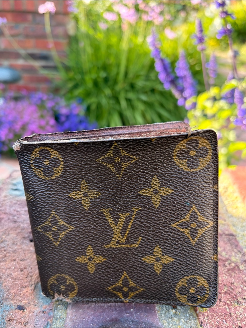Men’s Louis Vuitton Monogram Slim Wallet Billfold Authentic 1992 DateCode